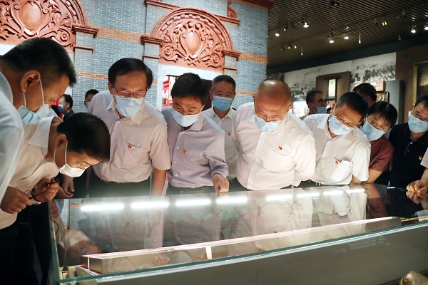 郝鵬、國資、央企、國資委、書記、主任、國企、企業改革